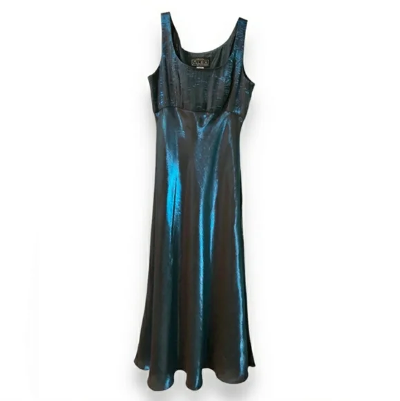 ALEX EVENINGS PETITE Iridescent Teal Two Piece Evening Dress Set